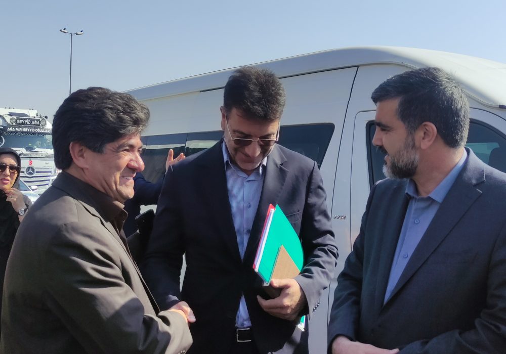 گزارش تصویری/بازدید از آسفالت ریزی قطعه اول  آزادراه/ تبریز/ زنجان