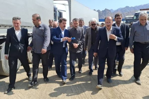 تأکید بر توسعه زیرساخت‌های مرز نوردوز و ایجاد پس‌کرانه همزمان با اجرای طرح جامع پایانه مرزی