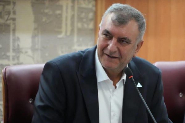 در برنامه زنده تلویزیونی گفت