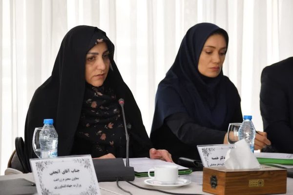 مشاور وزیر جهاد کشاورزی در گردهمایی رؤسای سازمان‌ جهاد کشاورزی استان‌های سراسر کشور در تبریز
