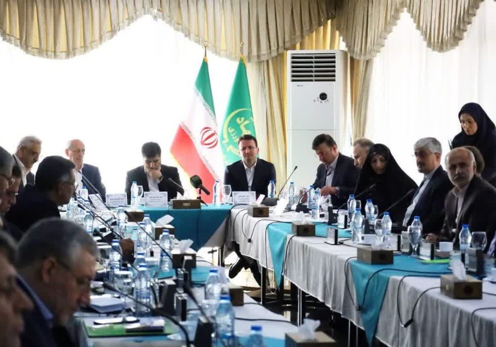 امنیت غذایی با استفاده از ظرفیت تولید کنندگان استان‌های سراسر کشور تحقق می‌یابد