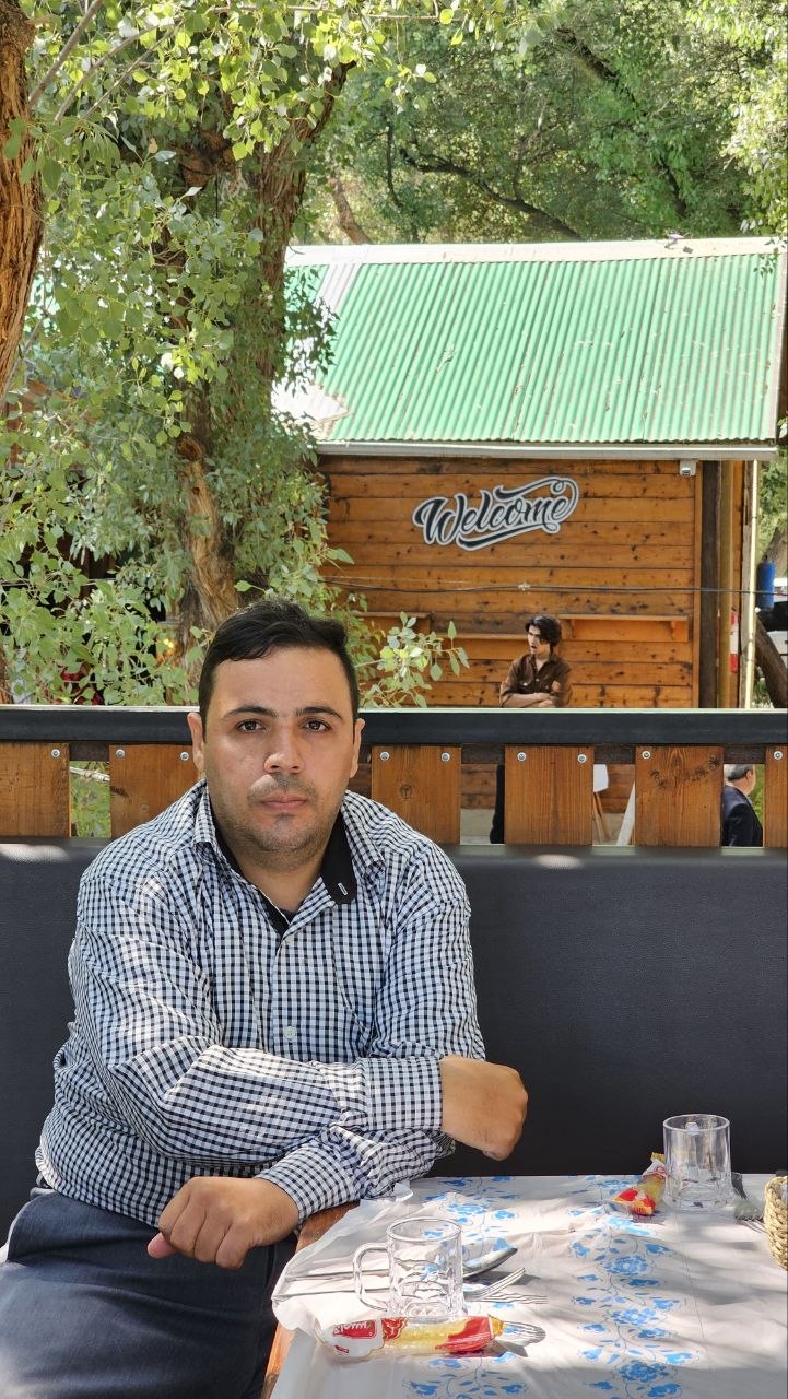 امید محمدزاده