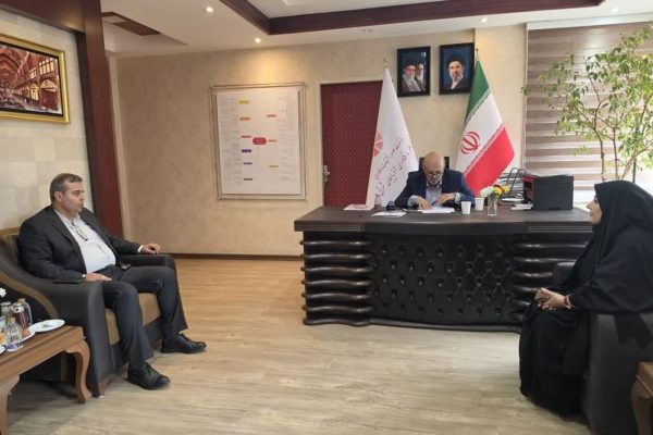 دیدارهای هفتگی عضو هیات امنای پارک علم و فناوری آذربایجان شرقی و رئیس کمیسیون آموزش، تحقیقات و فناوری مجلس با شرکت‌های فناور و دانش بنیان