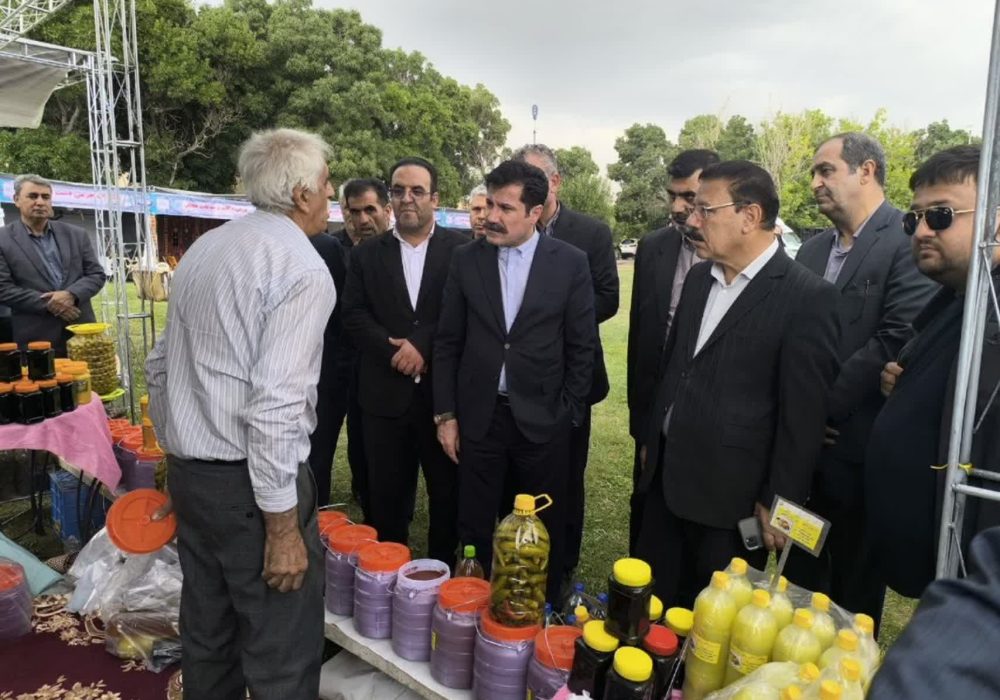 جشنواره عسل و لبنیات سراب با حضور معاون رئیس‌جمهور برگزار شد