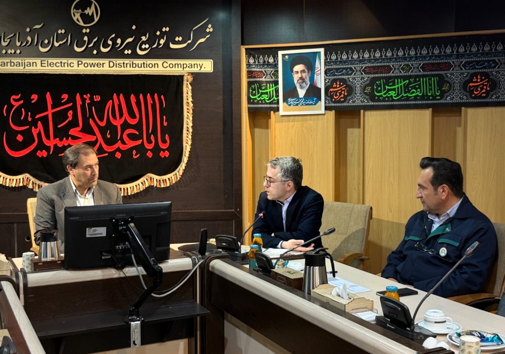 با حضور مدیران و کارشناسان حوزه بهداشت، ایمنی و محیط‌زیست صنعت برق استان