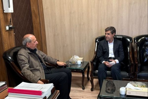 تأکید بر حمایت از بخش کشاورزی؛ دیدار نماینده مجلس با رئیس سازمان جهاد کشاورزی آذربایجان شرقی