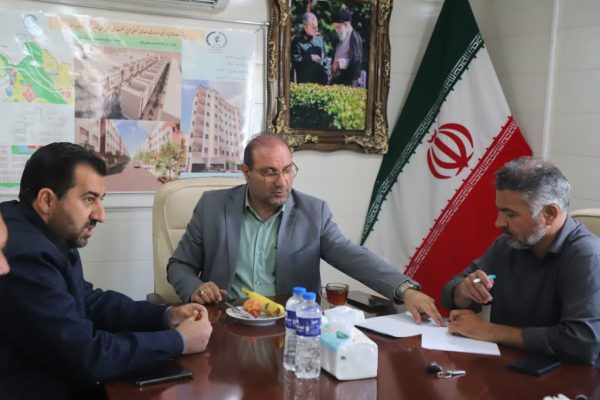 تلاش شرکت عمران شهر جدید سهند برای مهیاسازی سکونت در کوی شهید تجلایی؛ آسفالت‌ریزی معابر و مسیرها انجام شد