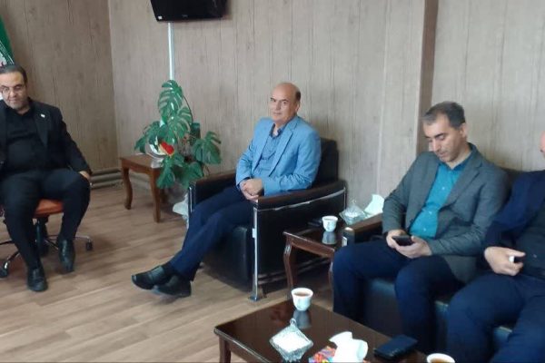 مدیرکل حفاظت محیط‌زیست آذربایجان شرقی و فرماندار سراب بر توسعه صنایع در چارچوب الزامات زیست‌محیطی