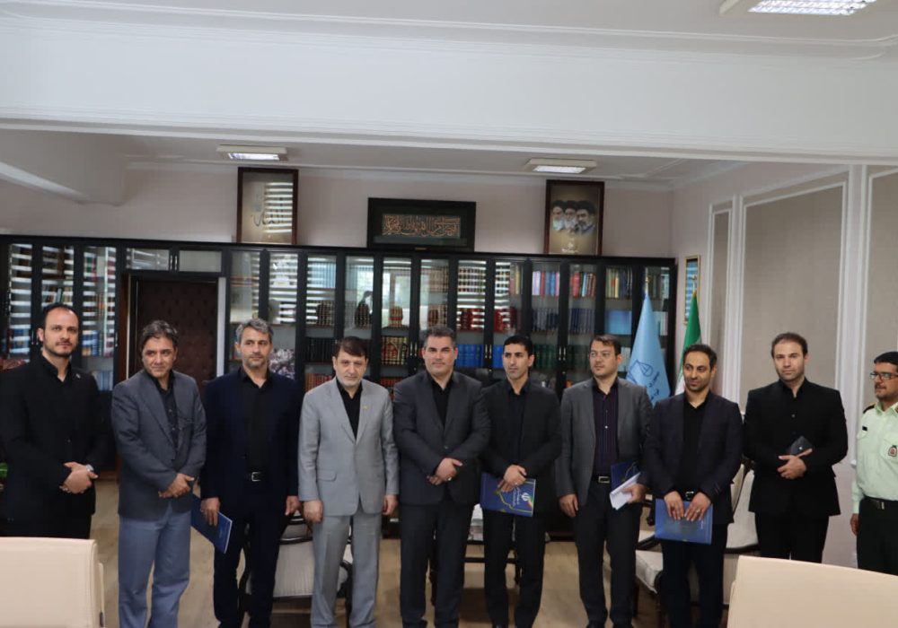 دیدار مدیرکل راه و شهرسازی آذربایجان شرقی با رییس کل دادگستری استان به مناسبت هفته قوه قضائیه