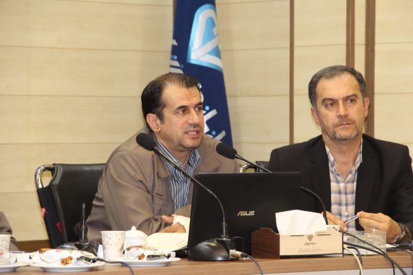مسئولان فنی کلینیک‌ها مهم‌ترین دغدغه‌های خود از جمله فعالیت غیرمجاز برخی پت‌شاپ‌ها در امور درمانی