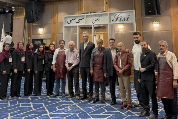 هر زمان که به *مسیر چرم سی‌سی* نگاه می‌کنم،