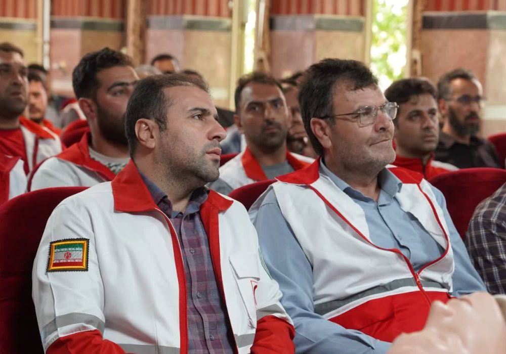 بر حفظ آمادگی حداکثری در تمامی‌شعب