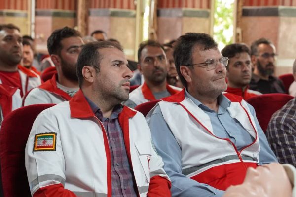 بر حفظ آمادگی حداکثری در تمامی‌شعب